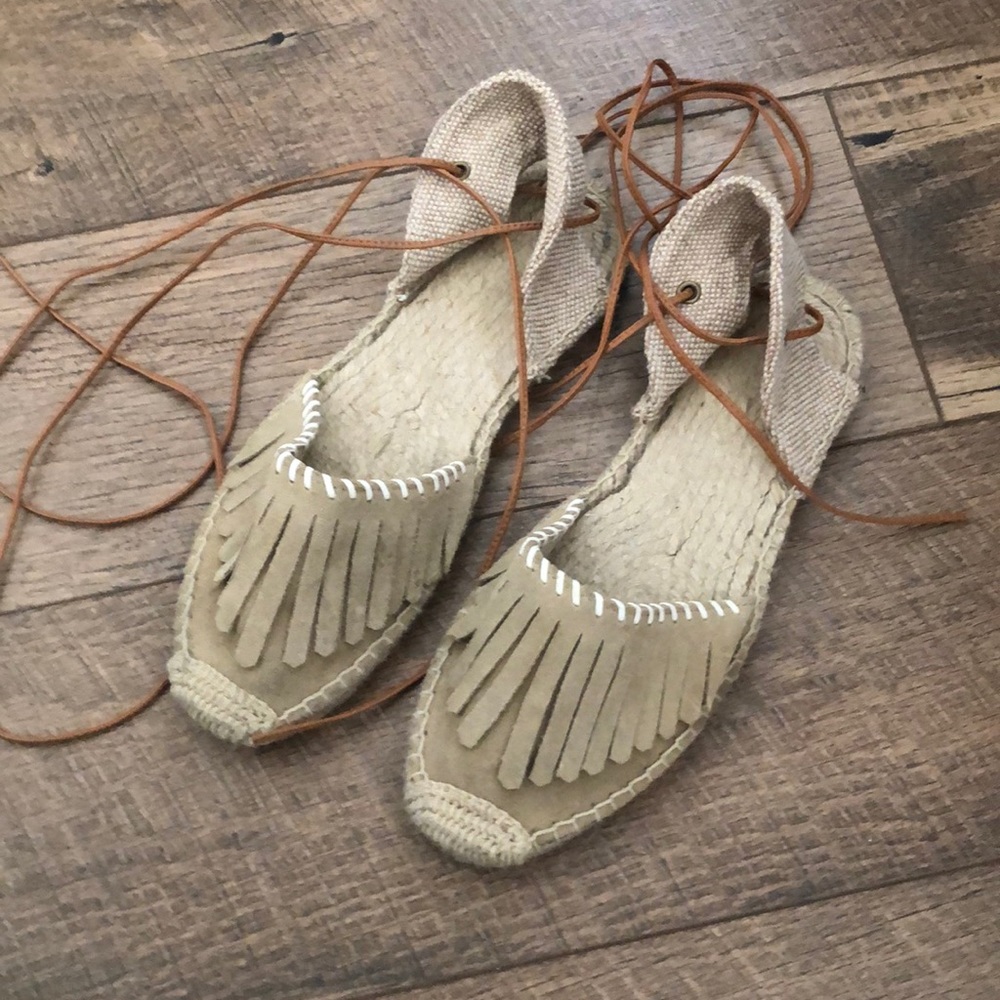Soludos Fringe suede classic sandal